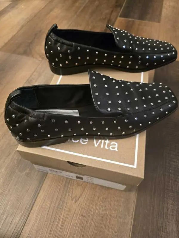 BENY CRYSTAL STUD FLATS BLACK CRYSTAL - re:vita