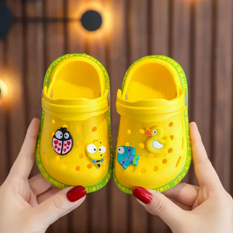 Children's Sandals and Slippers Cartoon Soft Sole Anti Slip Children's Shoes Girls' Indoor Home Shoes Boys' Sandals  Kids Shoes