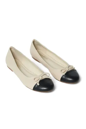 Soraya Ballet Flats Nude With Black Toe Cap